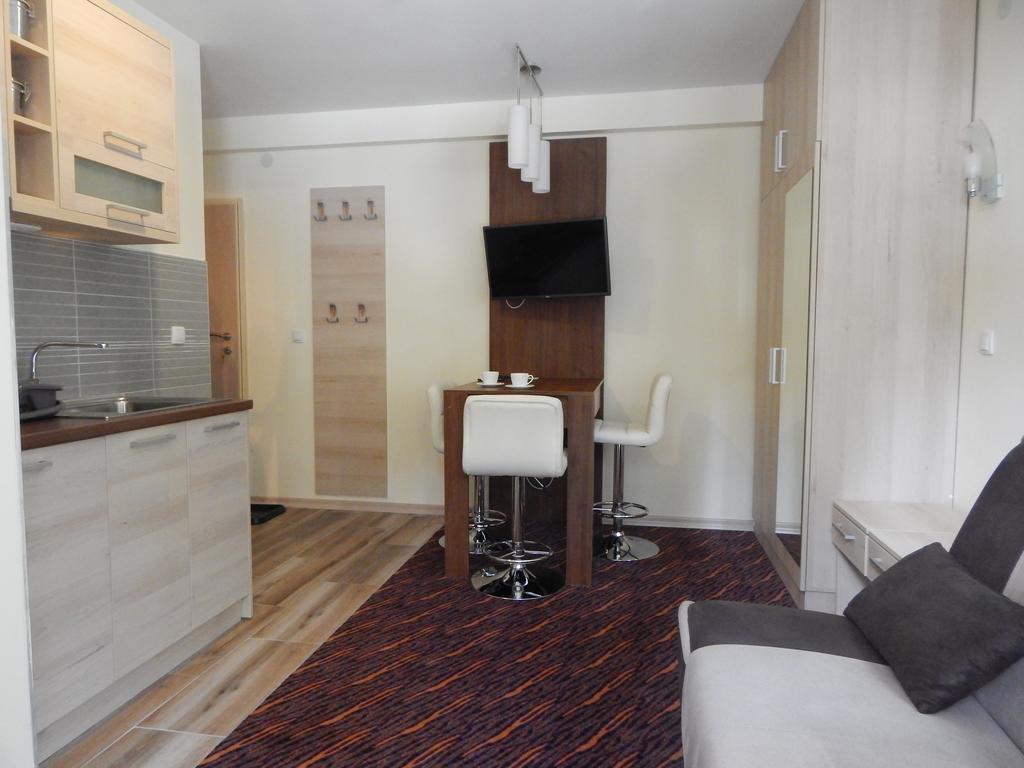 Apartments Zed Vila Zvoncica โคเปานิก ภายนอก รูปภาพ