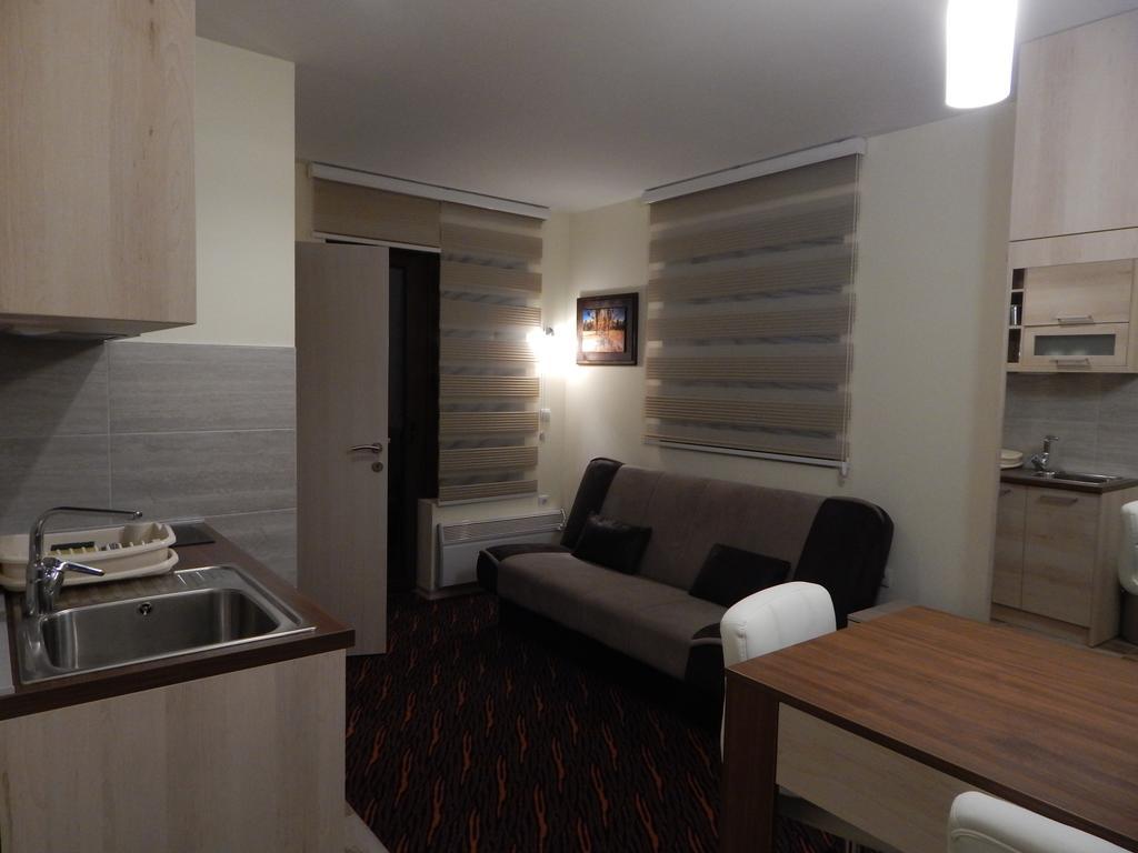 Apartments Zed Vila Zvoncica โคเปานิก ภายนอก รูปภาพ