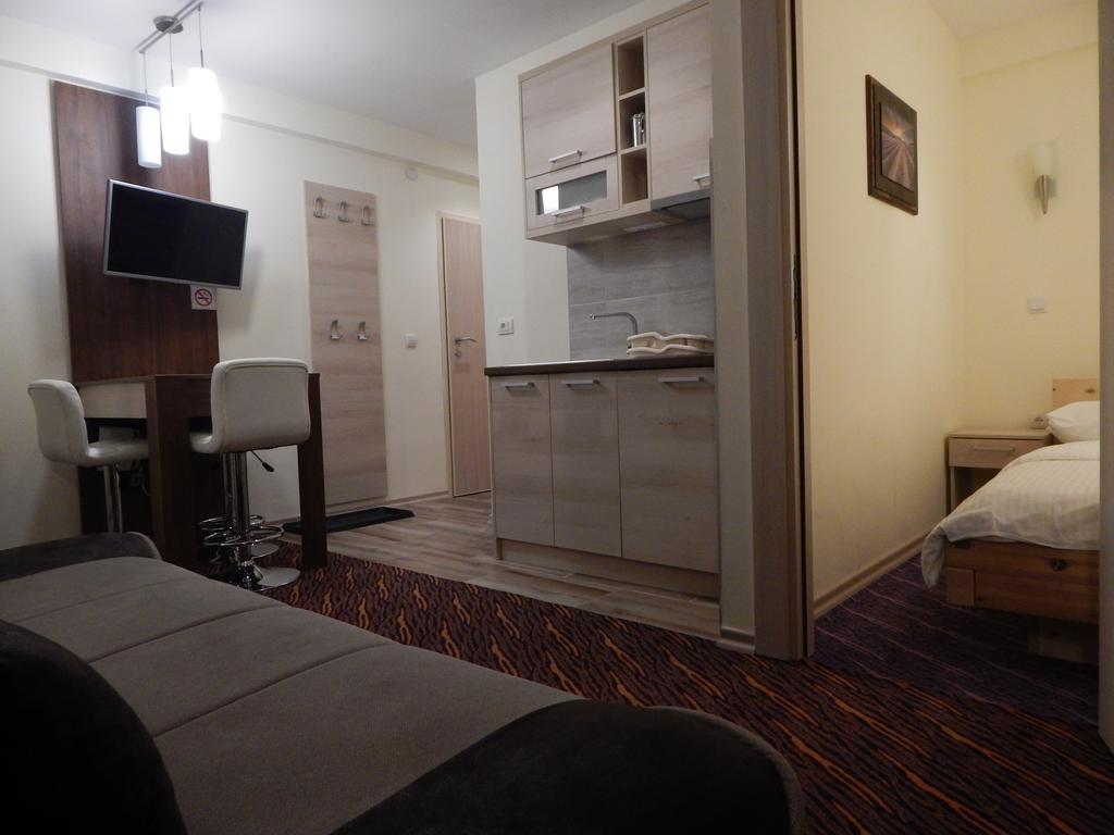 Apartments Zed Vila Zvoncica โคเปานิก ภายนอก รูปภาพ